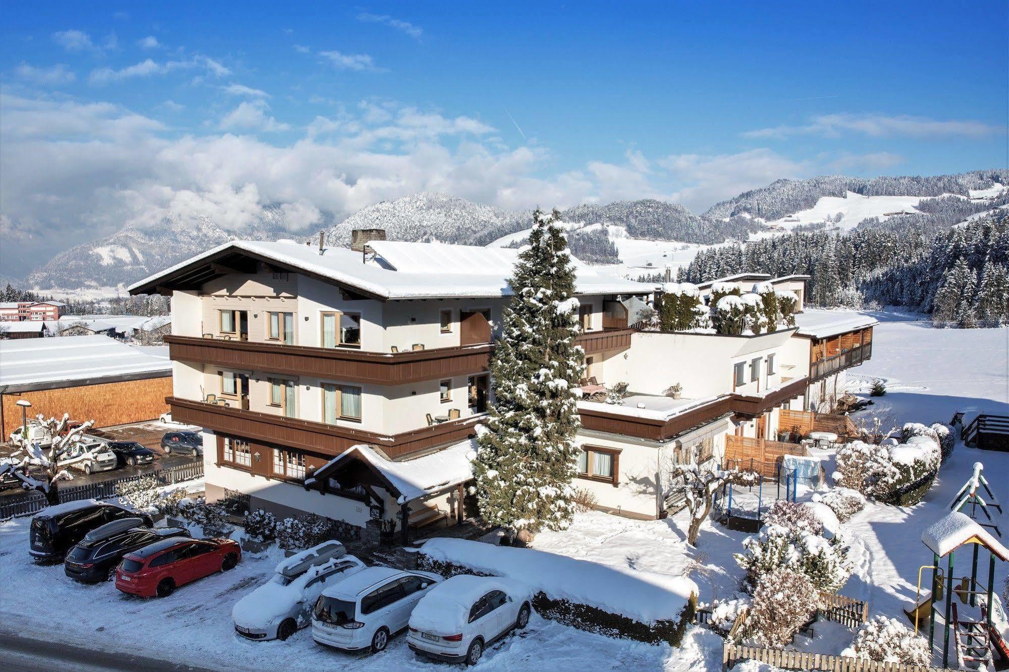 Angerer Alpine Suiten und Familienappartements Tirol Reith im Alpbachtal Exterior foto